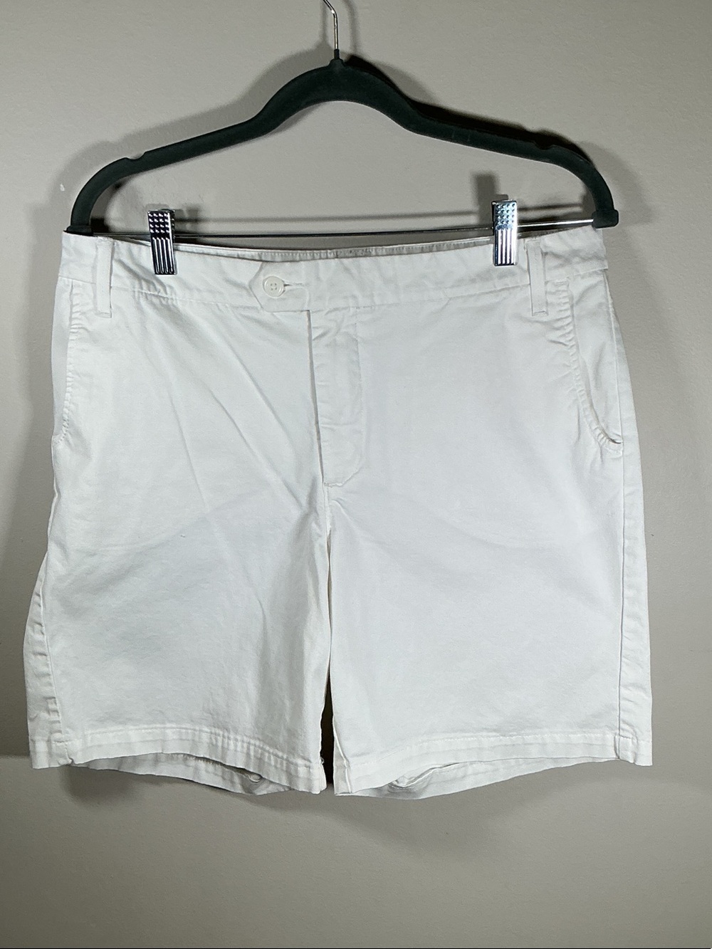 Riders by Lee White Bermuda Shorts Women’s Size 14 Stretch Mid Rise